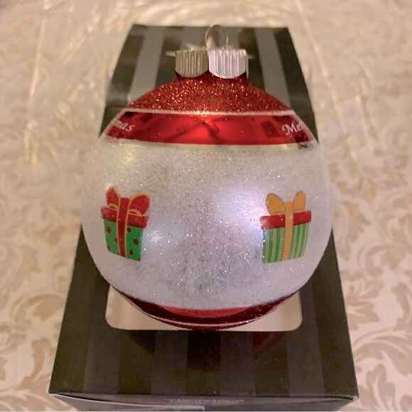 Christopher Radco Christmas Ornament Teddy Bears & Presents Handcrafted in Box - Picture 4 of 6